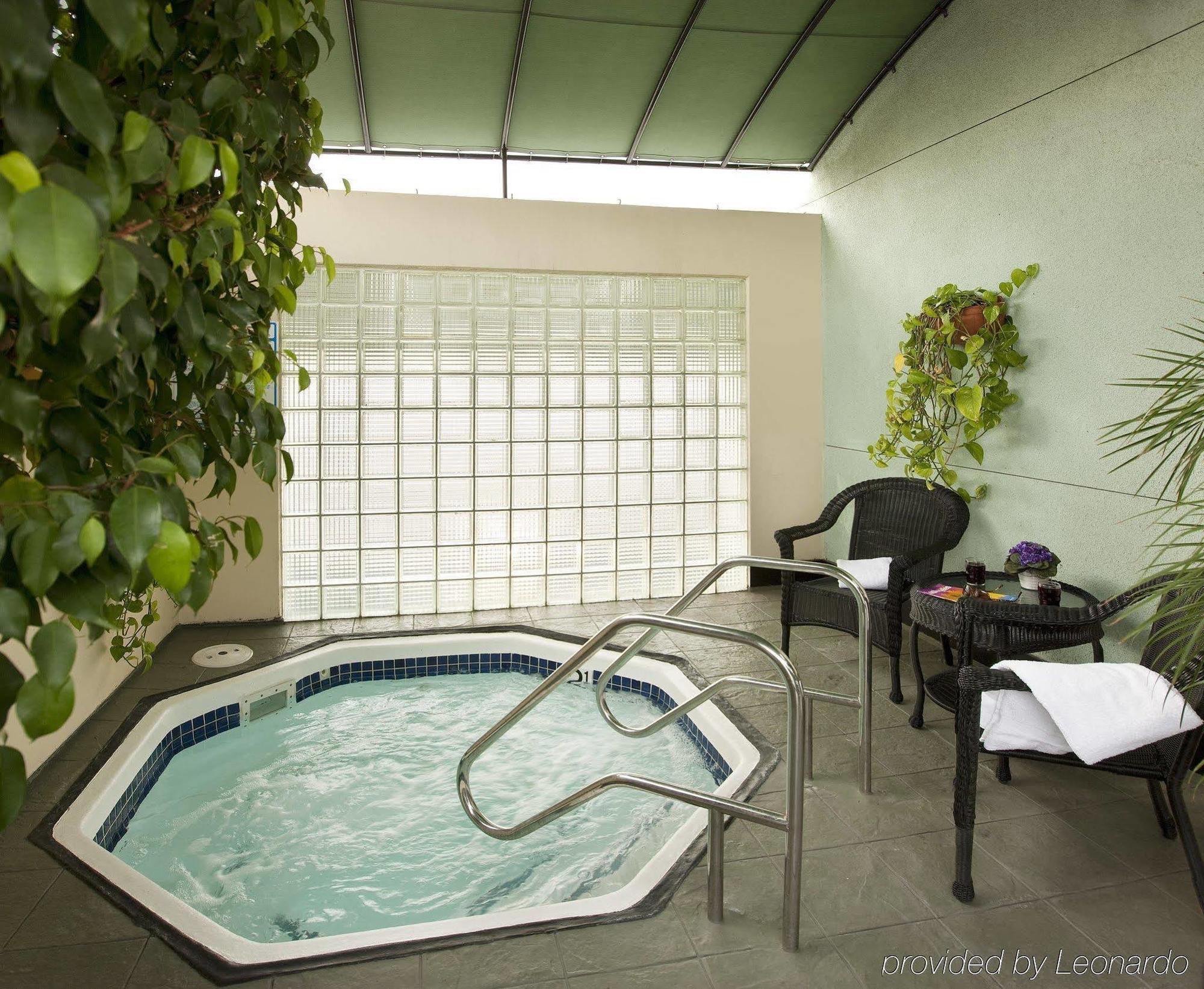 Quality Inn Cambridge Udogodnienia zdjęcie